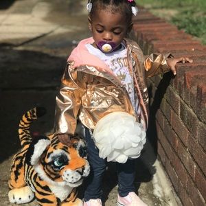 Meet your Posher, Dahnae